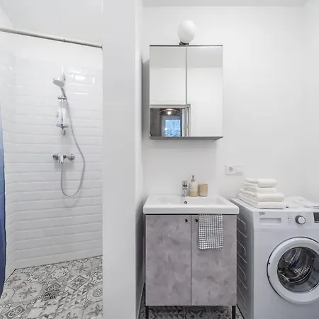 Apartment Quiet Hideaway & Wifi In Centre *