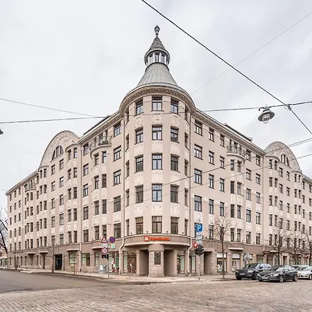 Quiet Hideaway & Wifi In Centre Apartment Riga